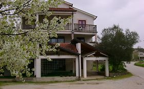 Guest House Robi
